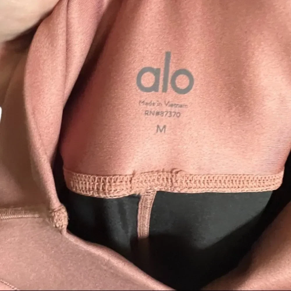 Alo Yoga‎ Leggings nwot